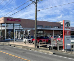 【本日の配車日記(11/23)】左アクセル付レンタカーを愛知トヨタ 津島店様へ＜損保代車＞