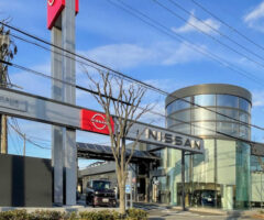 【本日の配車日記(2/26)】旋回装置付きレンタカーを兵庫日産自動車 明石店様へ＜損保代車＞