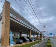 【本日の配車日記(4/9)】旋回装置付きレンタカーをトヨタユナイテッド静岡 袋井東店様へ＜損保代車＞